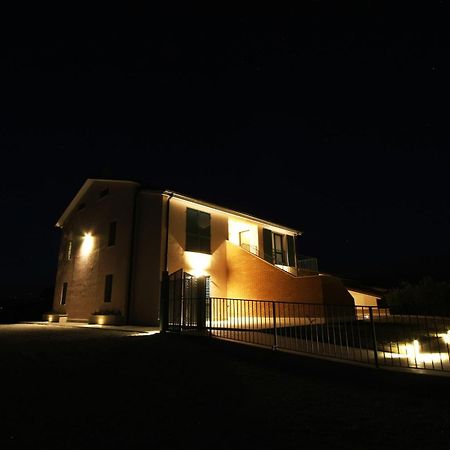 La Collina Del Girasole Villa Montecastrilli Exterior photo